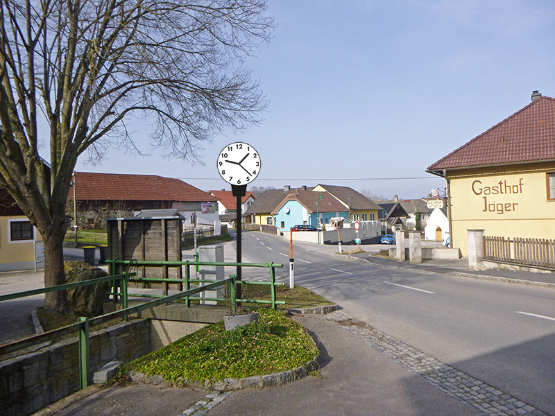 Gleichzeituhr 1